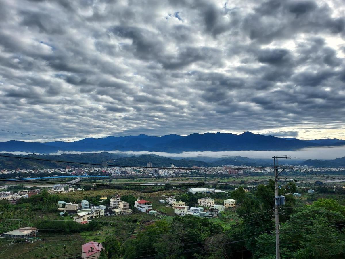 Rainbow Hill House彩虹山舍 Apartman Shigang Kültér fotó
