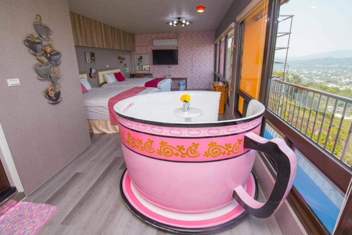 Rainbow Hill House彩虹山舍 Apartman Shigang Kültér fotó