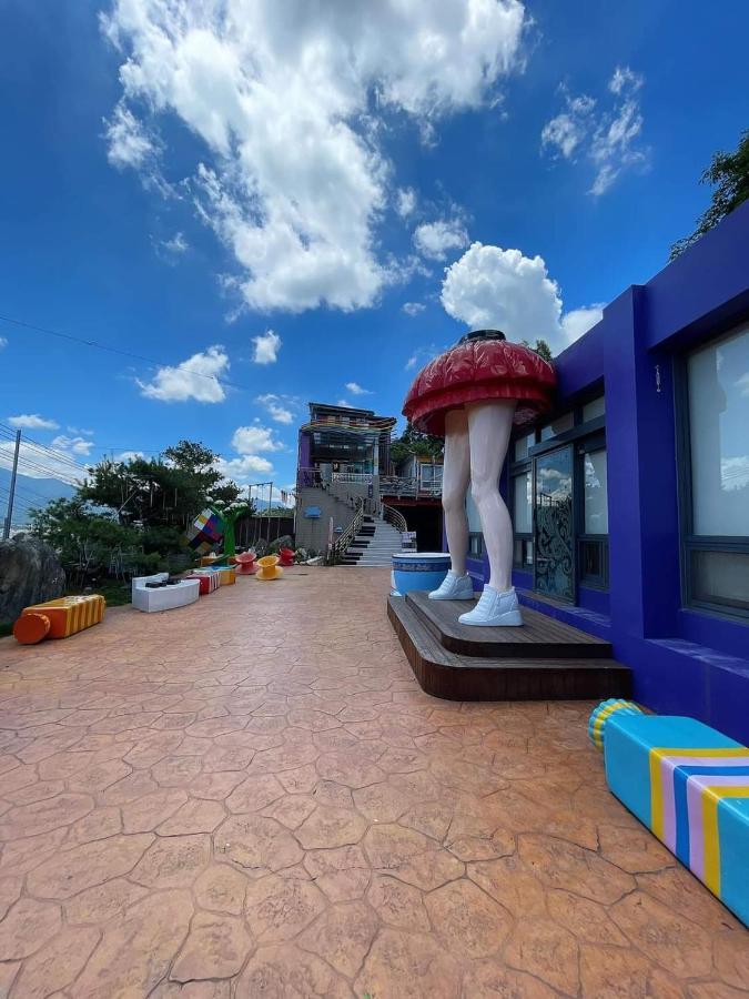 Rainbow Hill House彩虹山舍 Apartman Shigang Kültér fotó